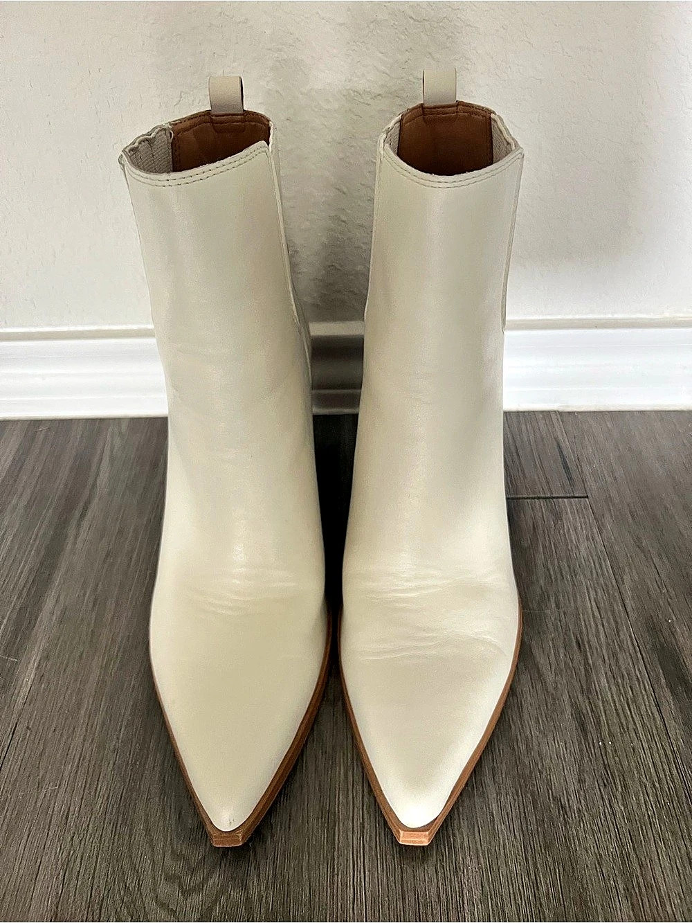Marc Fisher white leather chelsea boot